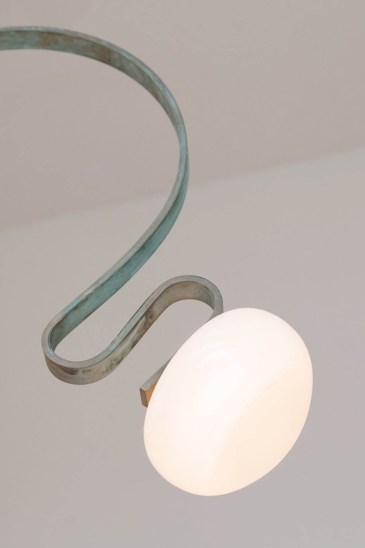 Coronette 7 Chandelier — close-up
