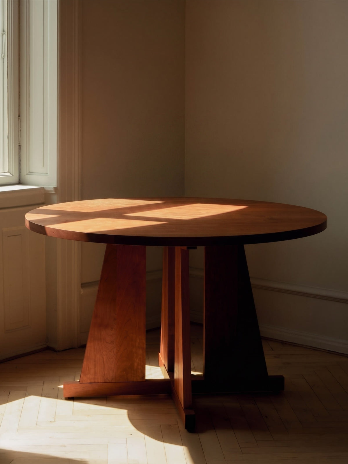 Lola Table Round by Standard Practice | The Oblist