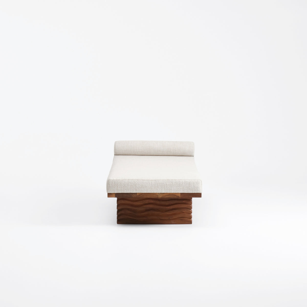Nazaré Daybed — top view of beige upholstered seat with wooden base