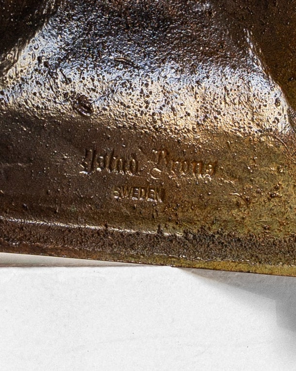 Art Deco bronze bowl maker's signature detail on base