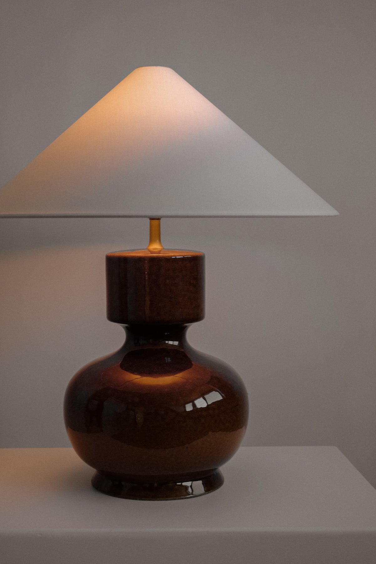 Large Ceramic Table Lamp — detail view