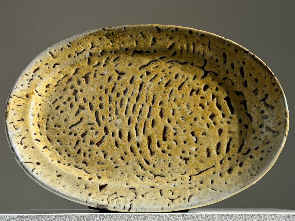 Large decorative ceramic platter by Félix Aïello, Vallauris, France, 1960 — detail view