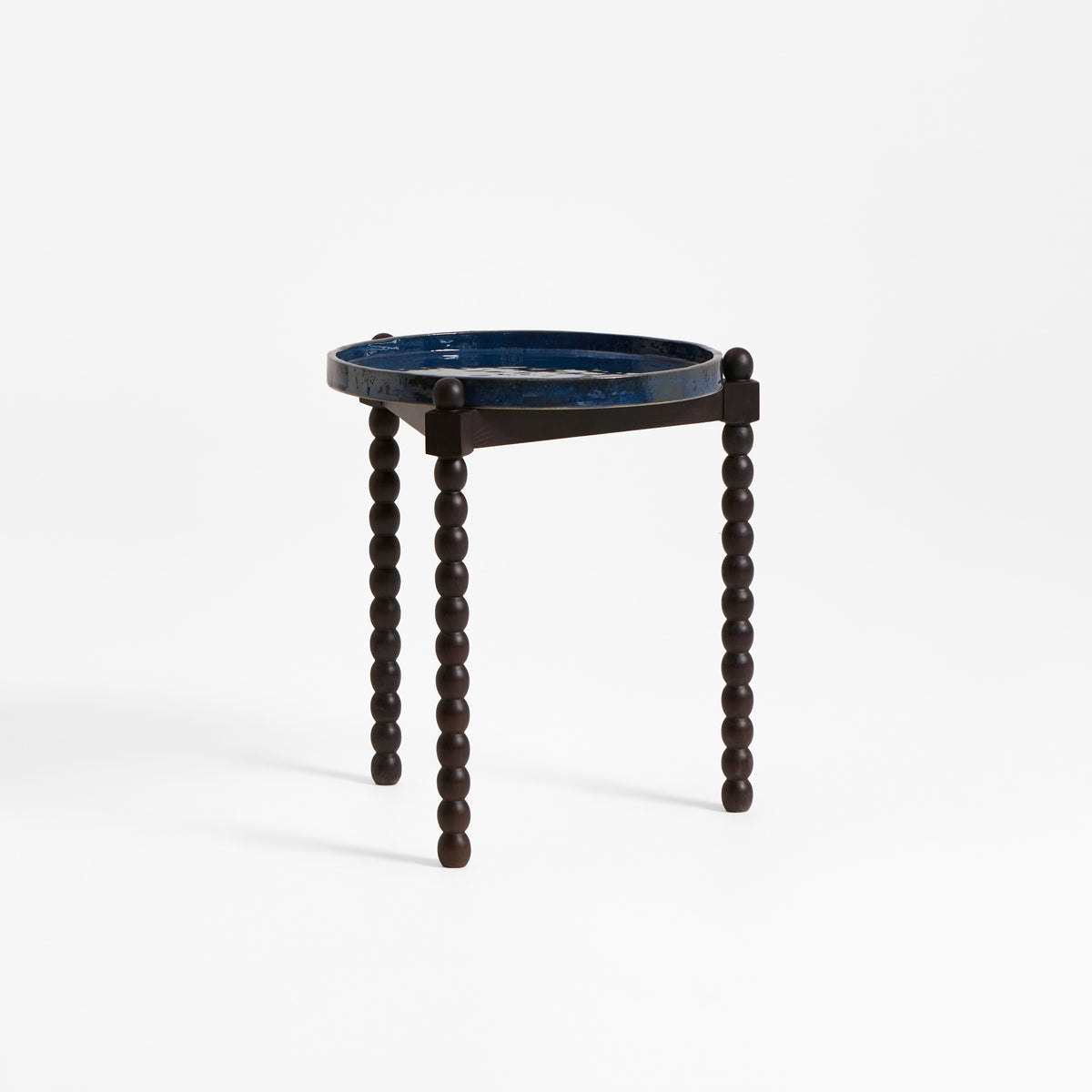 Bolha Tray Table — angled view showing blue tray and round wooden legs