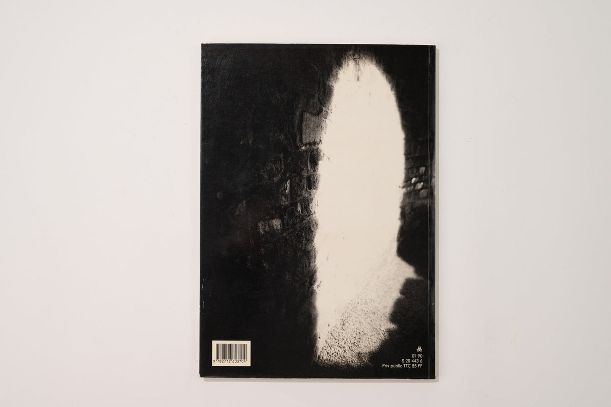 Feux et Ombres de Pierres, Suzanne Donnelly Jenkins, 1990 Art Book — detail view