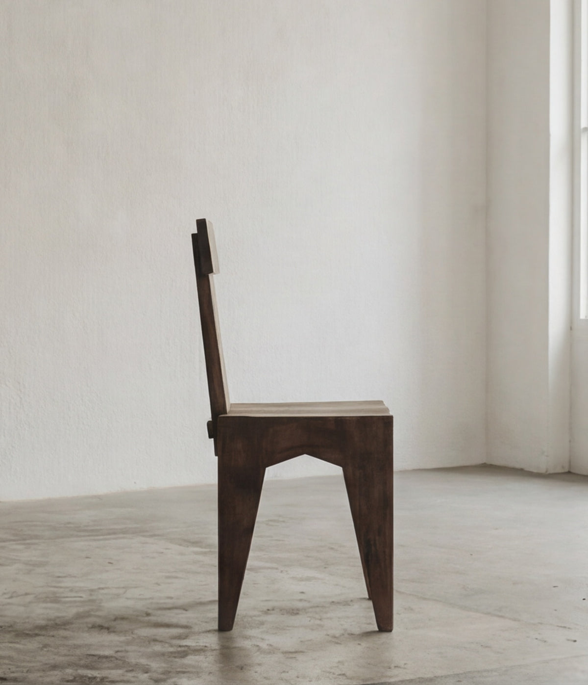 T CHAIR — side angle