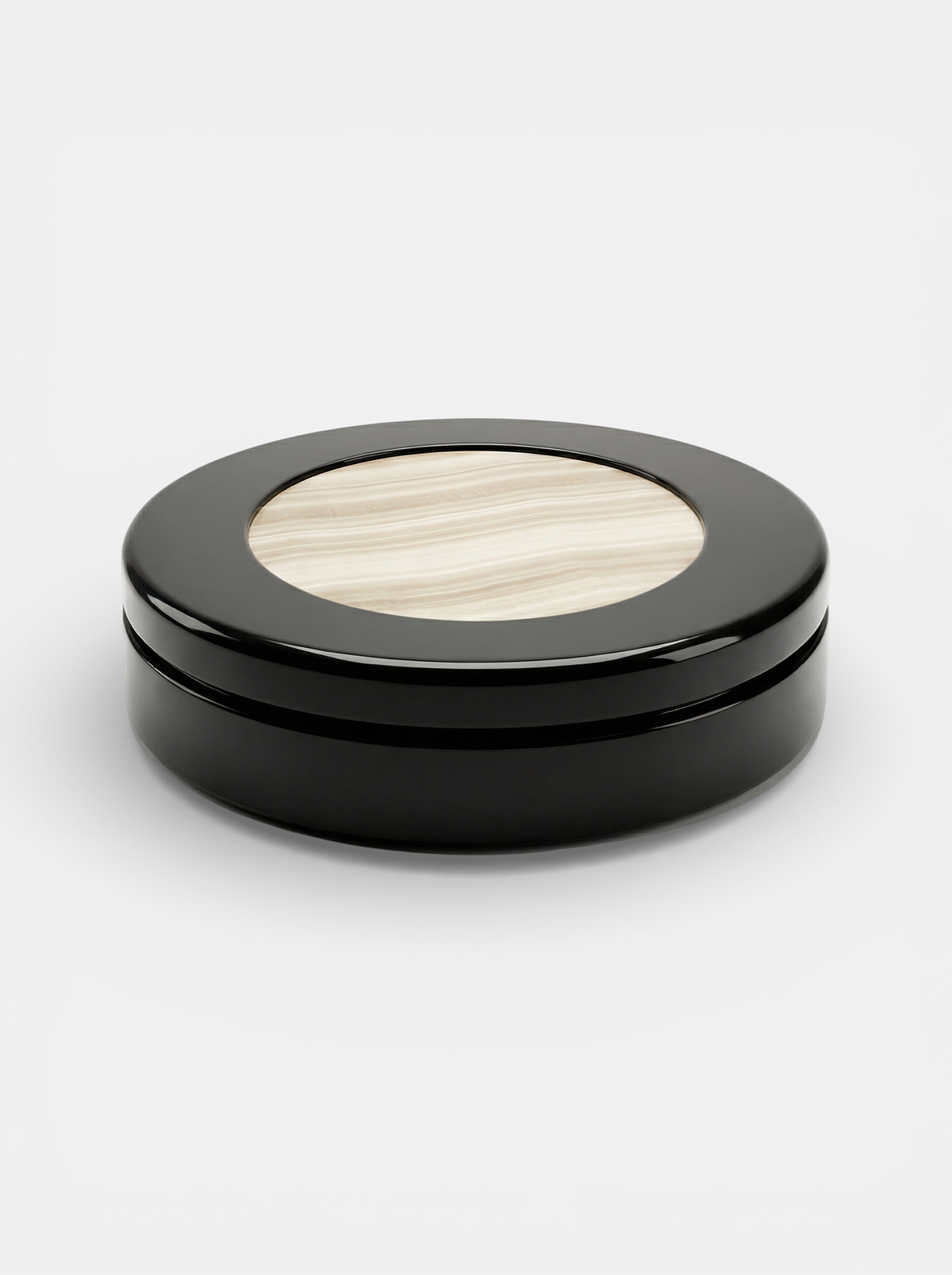Yoyo Black And Ivory Onyx — detail view