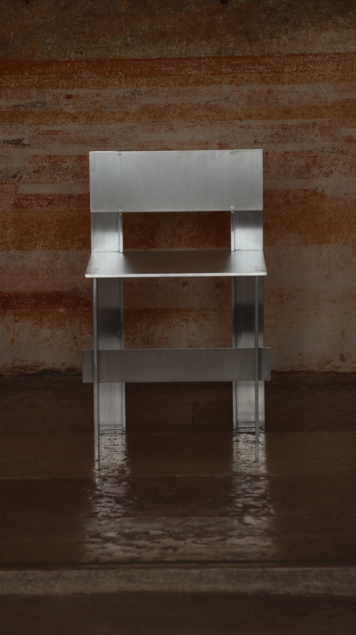 AL Chair — view 9
