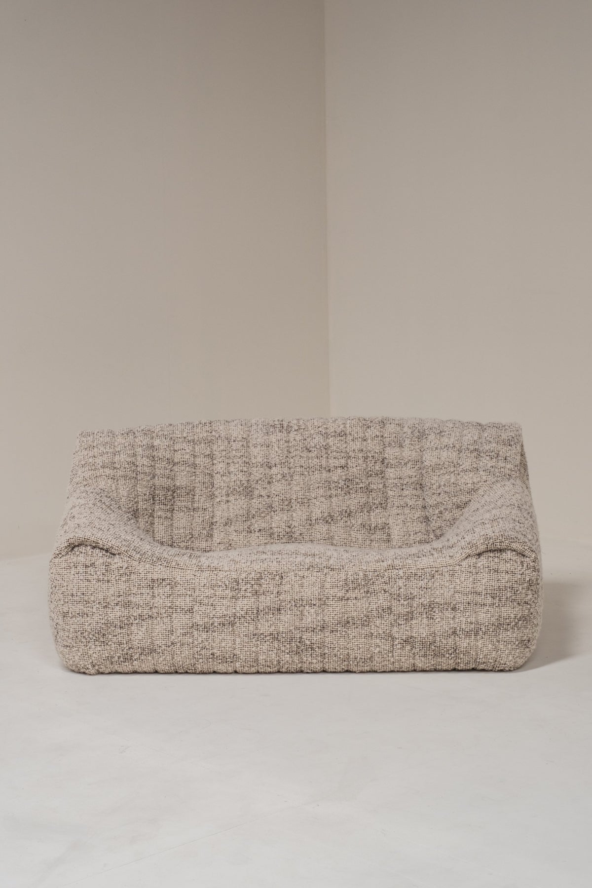 Sandra Sofa by Annie Hiéronimus for Cinna, France, 1970s — close-up