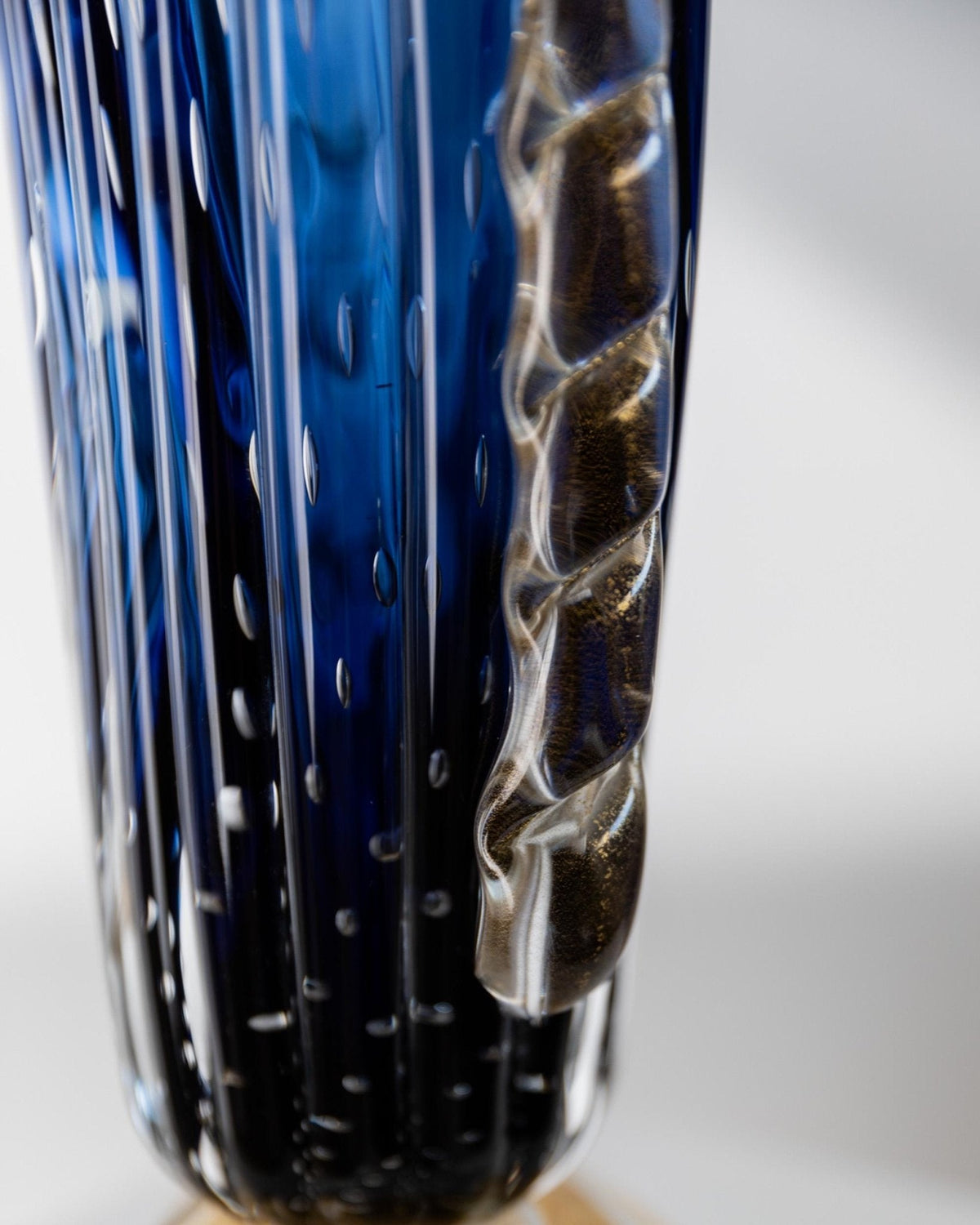 Vintage 19060s Murano Glass Vase by Barovier, Royal Blue with Gold, Bubble Glass, Twisted Texture, Italian Art Glass, Elegant Gift Idea — view 9