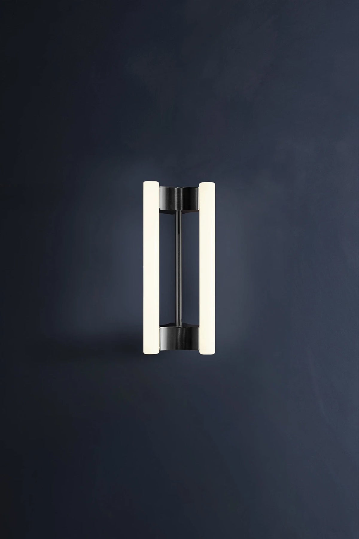 LIA WALL SCONCE 30 — side angle