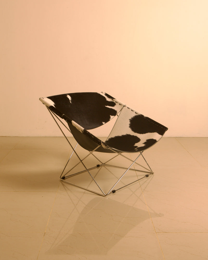 F675 "Butterfly" Cowhide Armchair by Pierre Paulin for Artifort 00's by Treaptyque | The Oblist — cowhide material, modern de