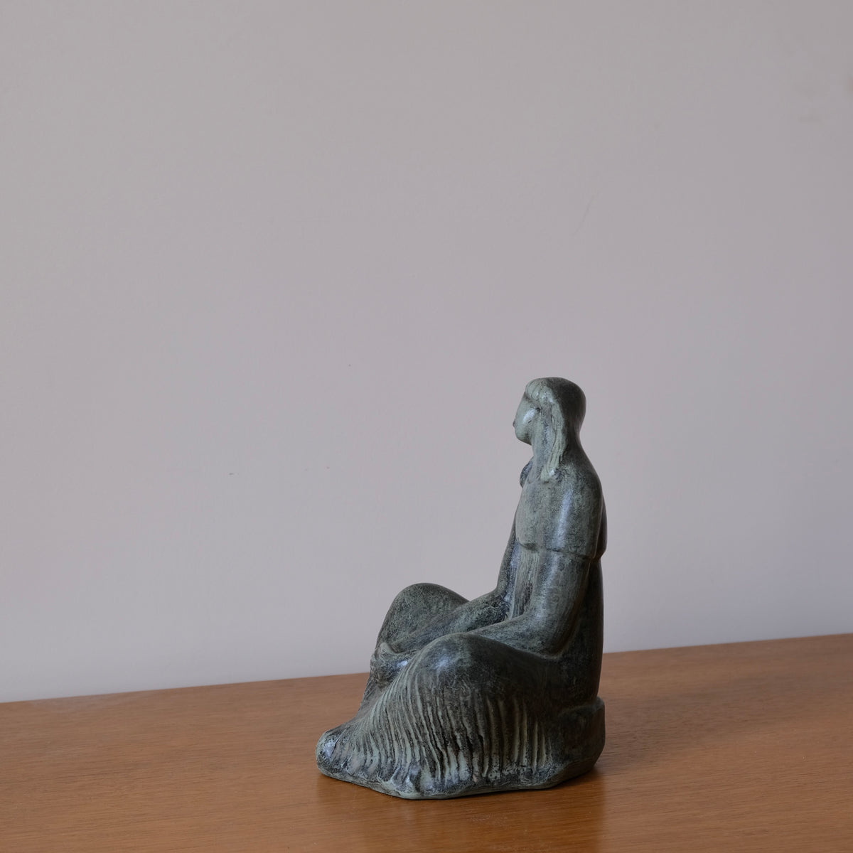 Fidel Aguilar Marco Ceramic Sculpture | Spain | 1930s — side view on wooden surface
