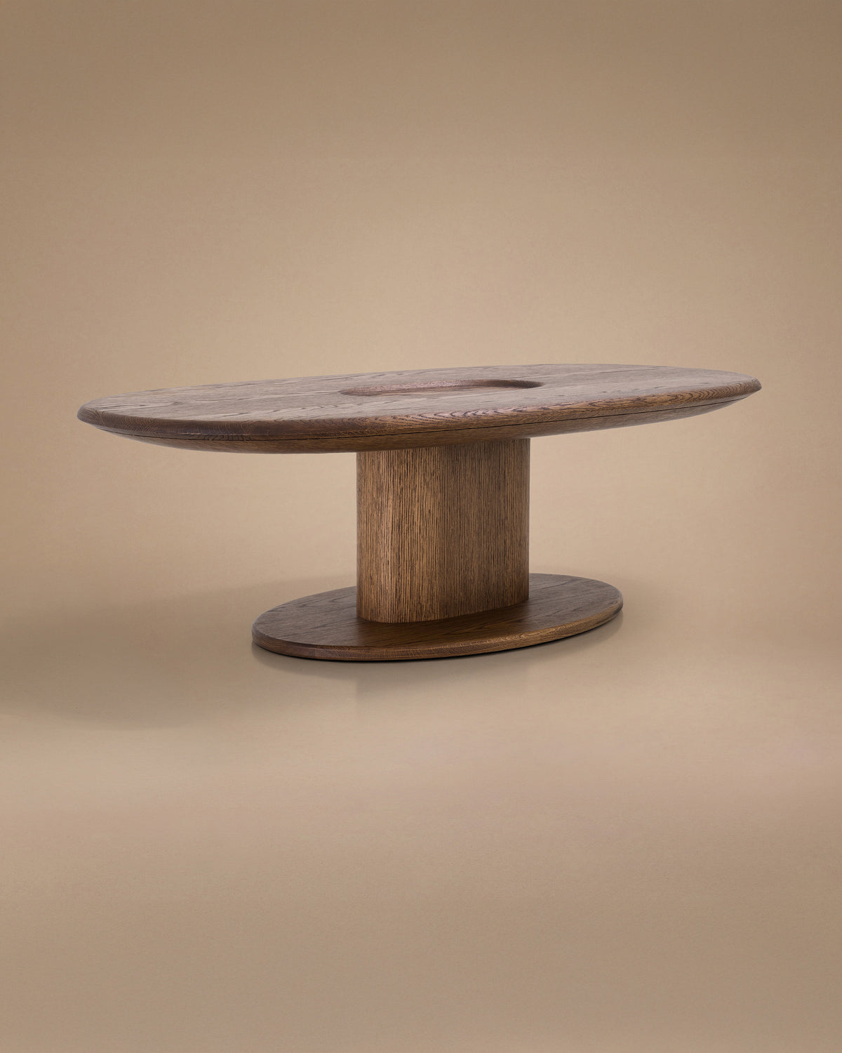 Emba Coffee Table in Oak — detail view