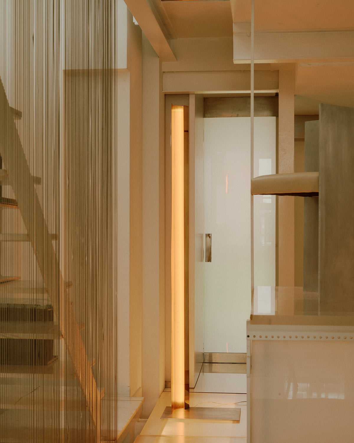 Mano Standing Light — lifestyle setting