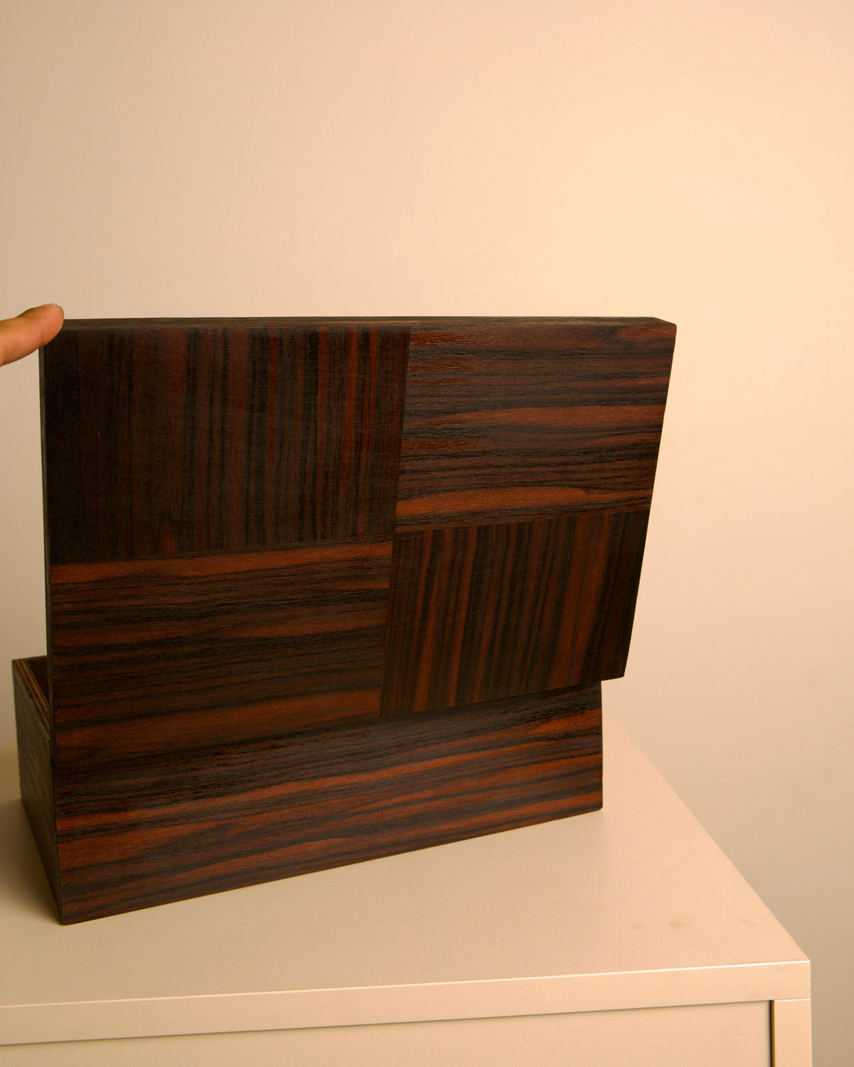 Large Rio rosewood veneer box, Fristho, the Netherlands, 1950s — close-up