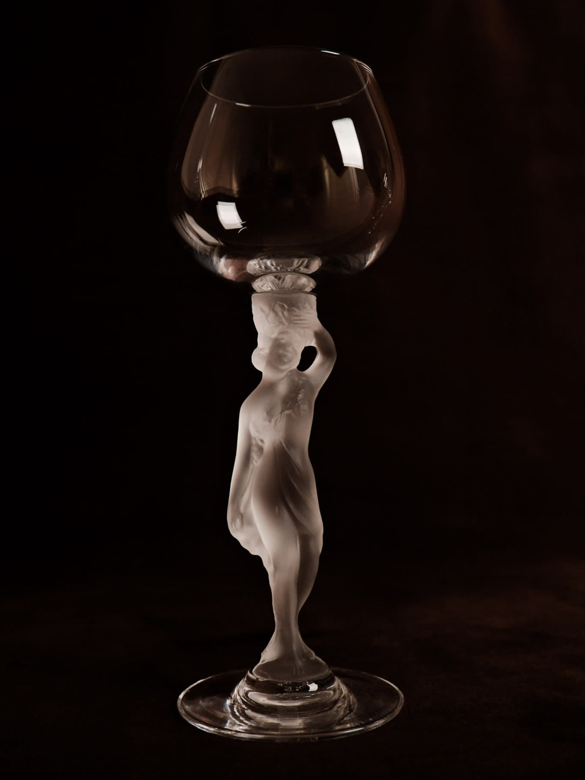 Set of 6 Crystal Port Wine Glasses with Frosted Female Stems by Cristallerie de Bayel — close-up