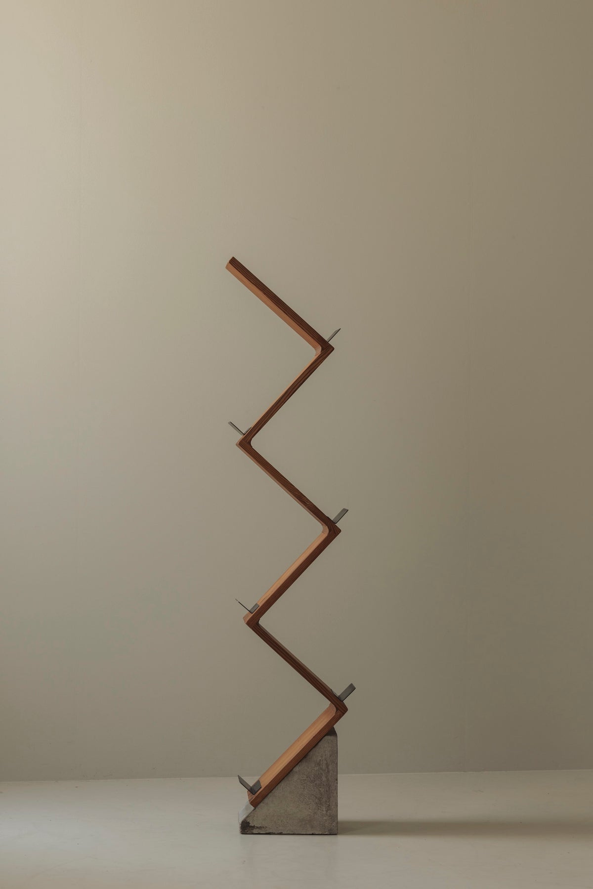 Sculptural Magazine Shelf Inspired by Jonas Bohlin's Iconic Zink Design, 1980s — additional view