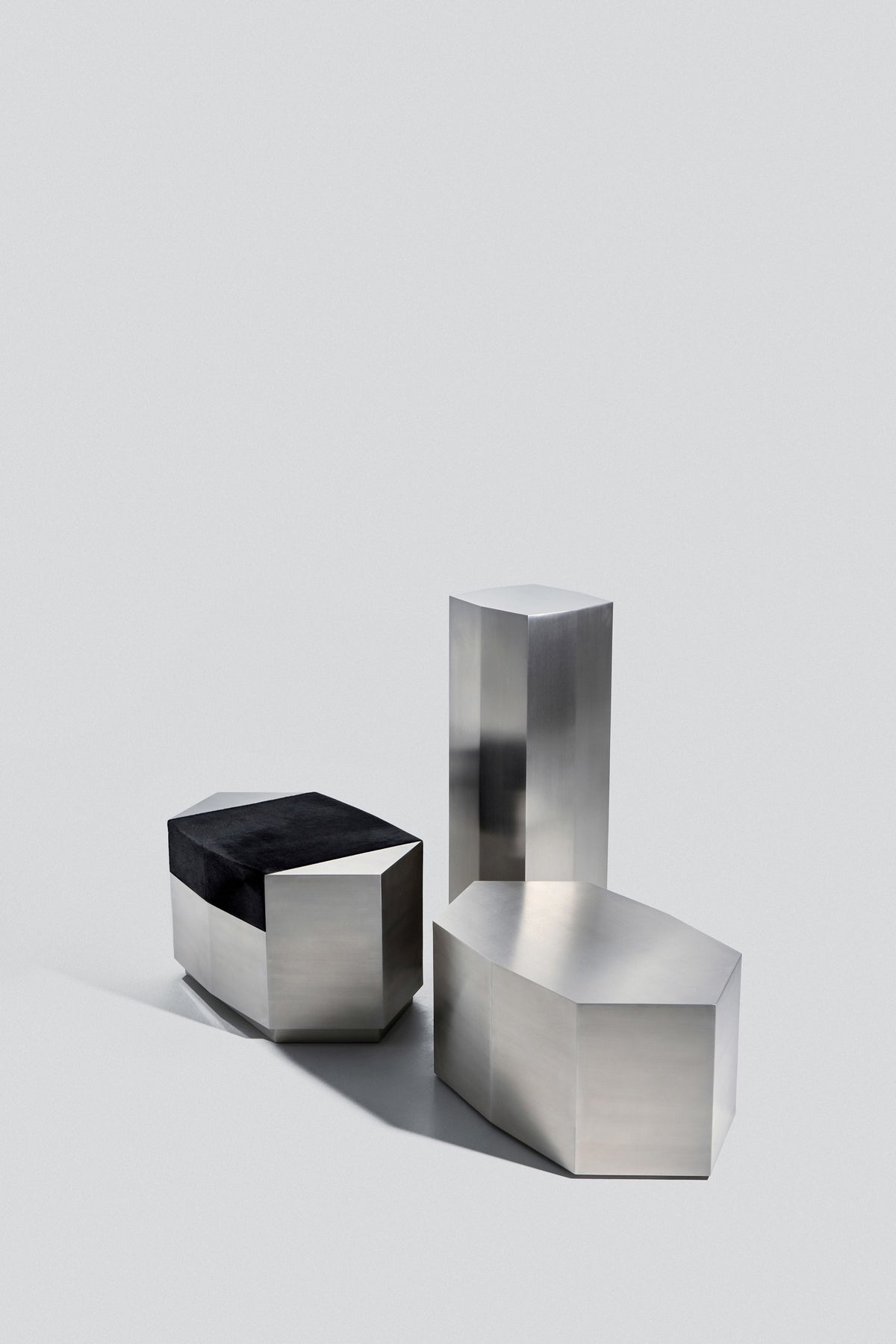 Ame III' Steel Coffee Table — close-up of polished steel surfaces