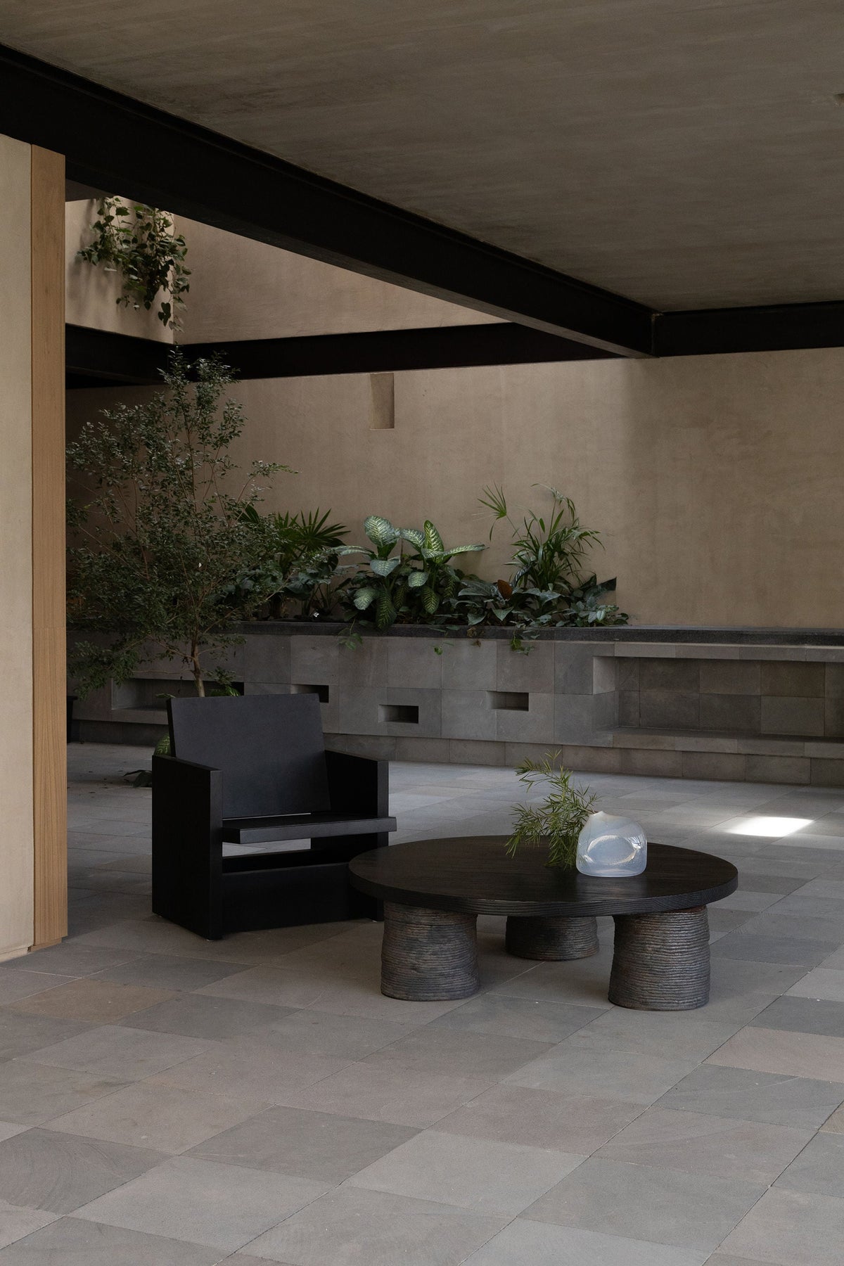 'Clavijero' Lounge Chair | Black Oak — additional view