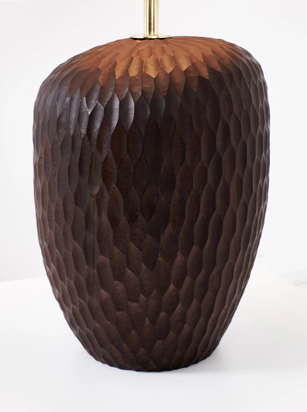 Large Foz Lamp — close-up