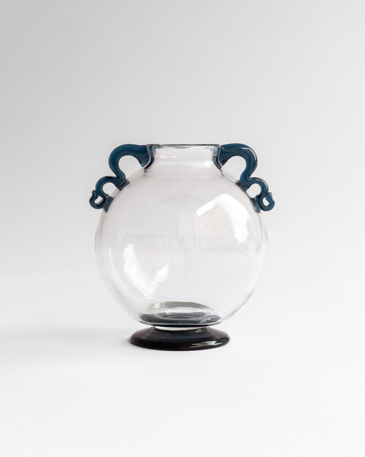 Small Handblown Art Deco Glass Vase by William Stenberg, Sweden, 1930s by Spigel | The Oblist