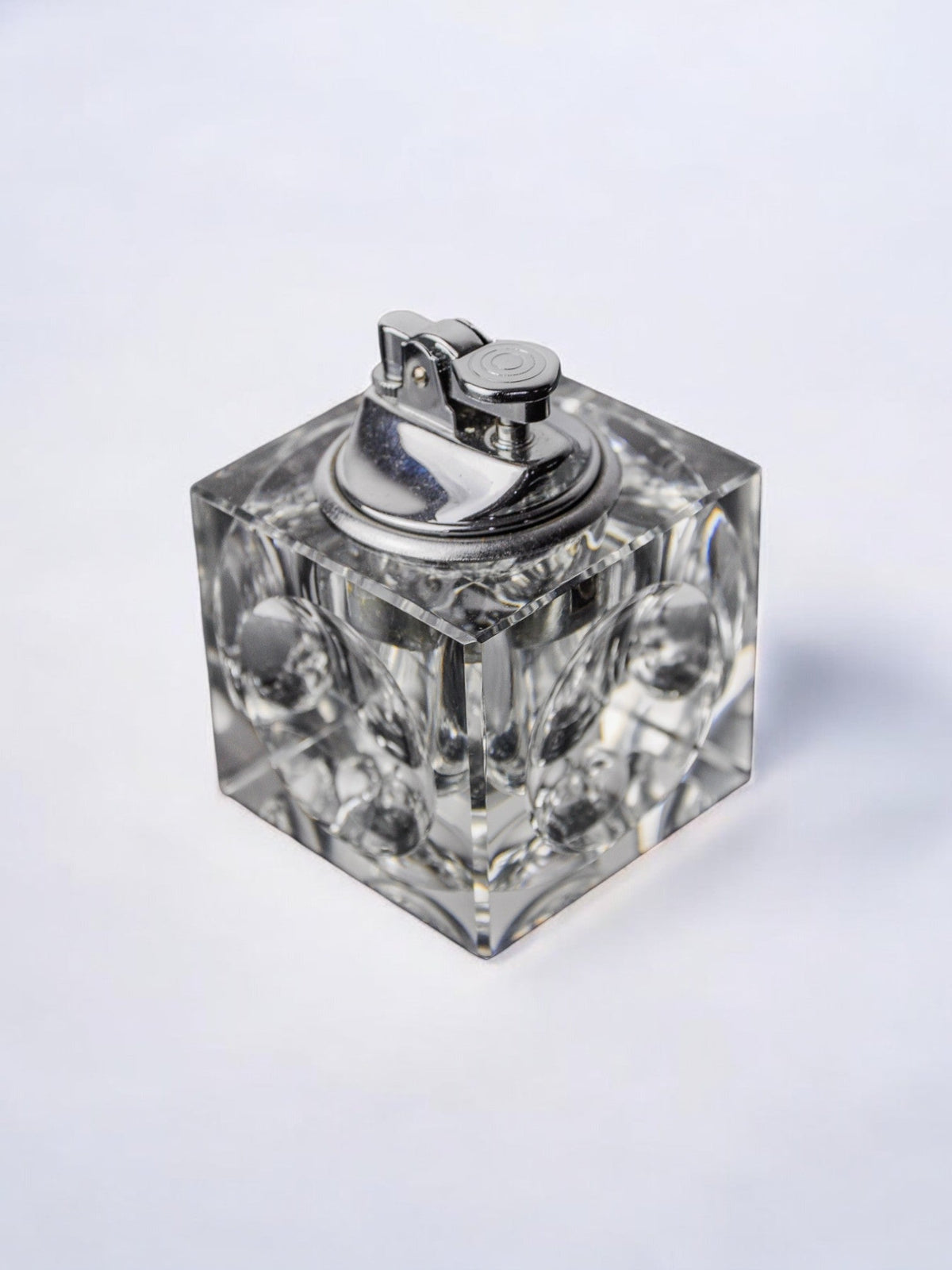 Ice cube lighter by Antonio Imperatore, murano glass, Italy, 1970 — lifestyle setting