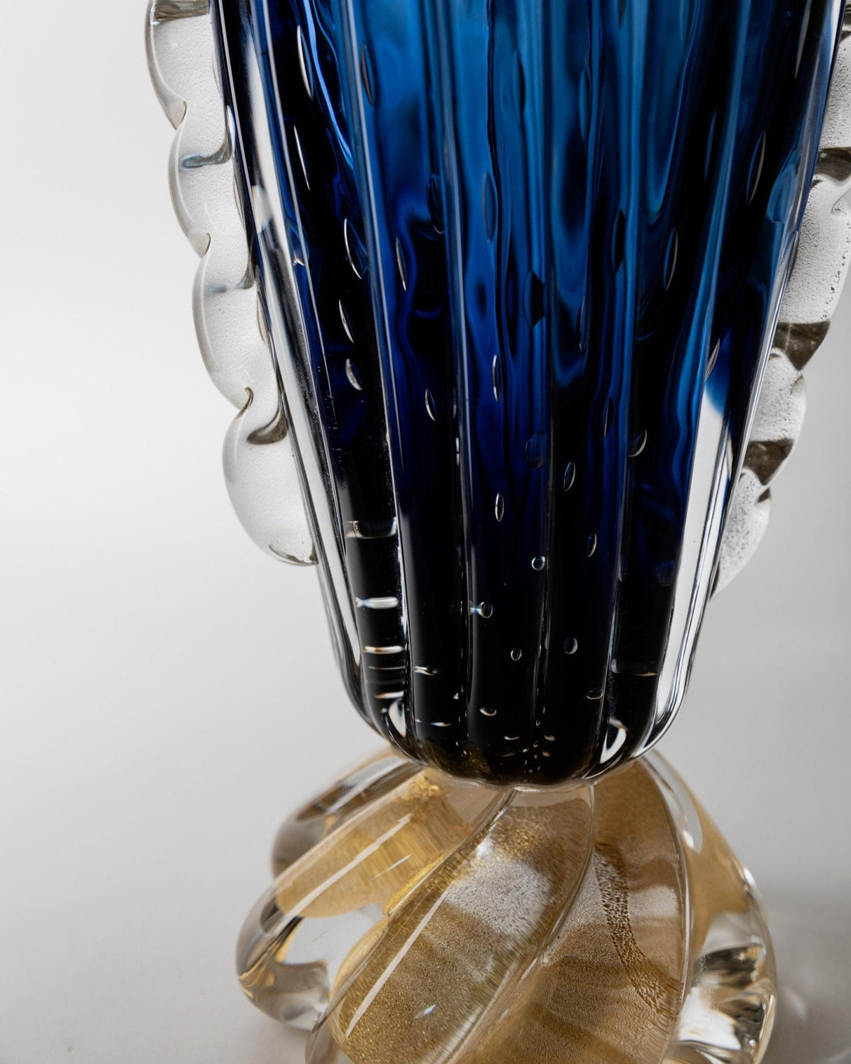 Vintage 19060s Murano Glass Vase by Barovier, Royal Blue with Gold, Bubble Glass, Twisted Texture, Italian Art Glass, Elegant Gift Idea — side angle