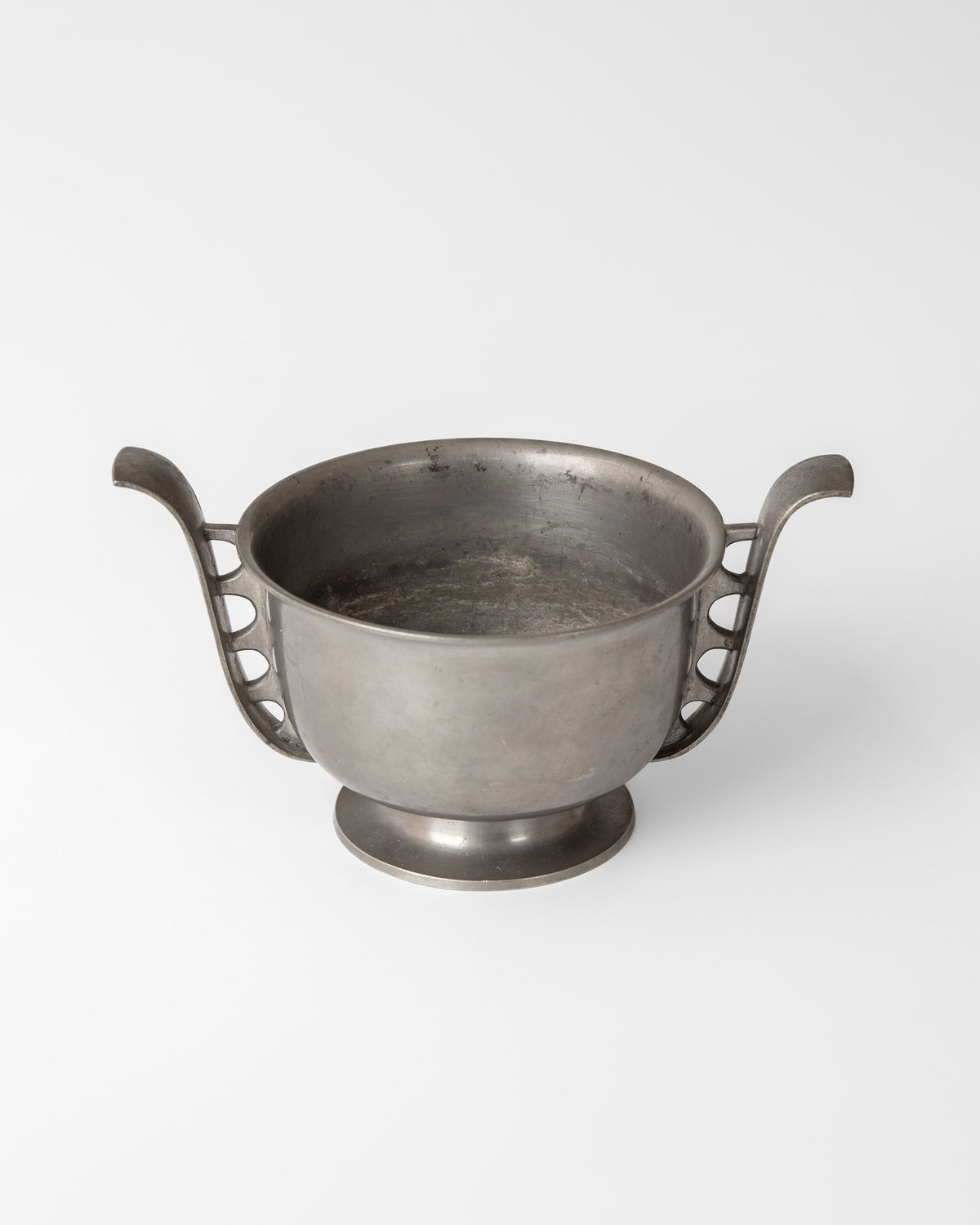 Art Deco Pewter Bowl by Edvin Ollers, 1930s, Sweden — front view with curved handles