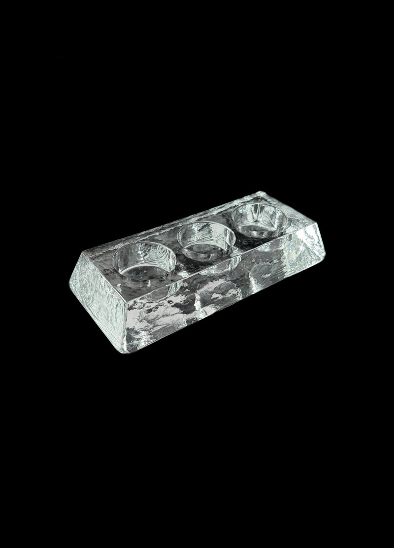Glass candle holder by LA PARADE | The Oblist