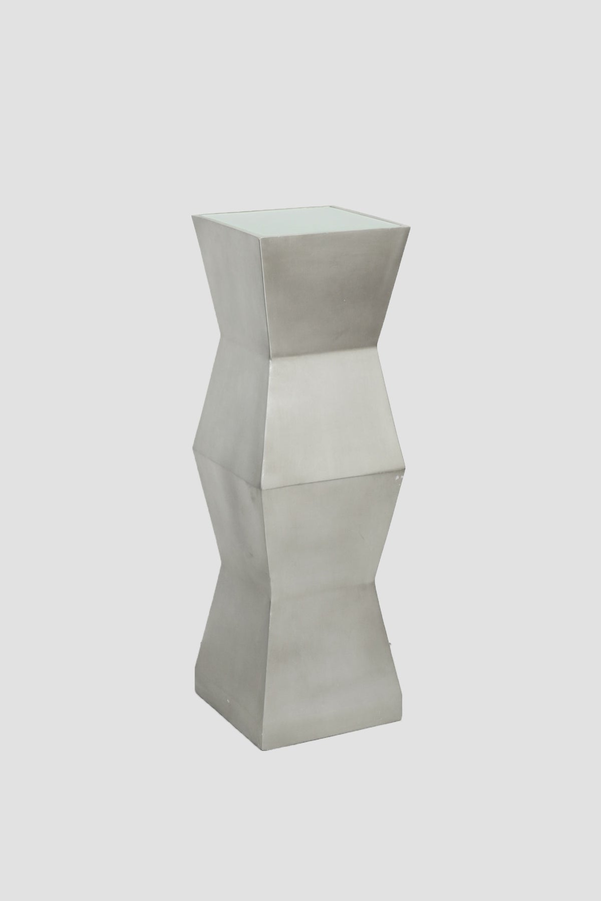 Geometric Pedestal Floor Lamp — detail view