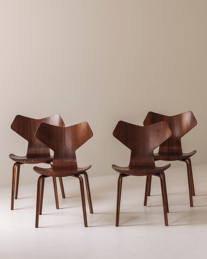 First Edition Grand Prix Chairs Model 3130 by Arne Jacobsen for Fritz Hansen, 1957 by Modern Living | The Oblist