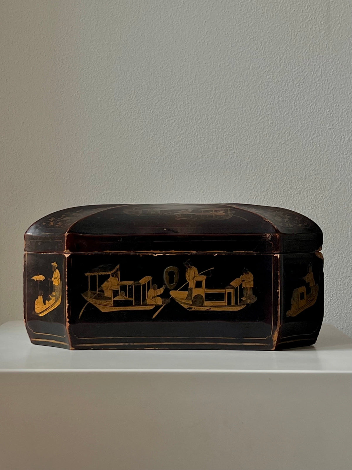 Antique Lacquered Chinese Chest, 1800s by Médecine | The Oblist