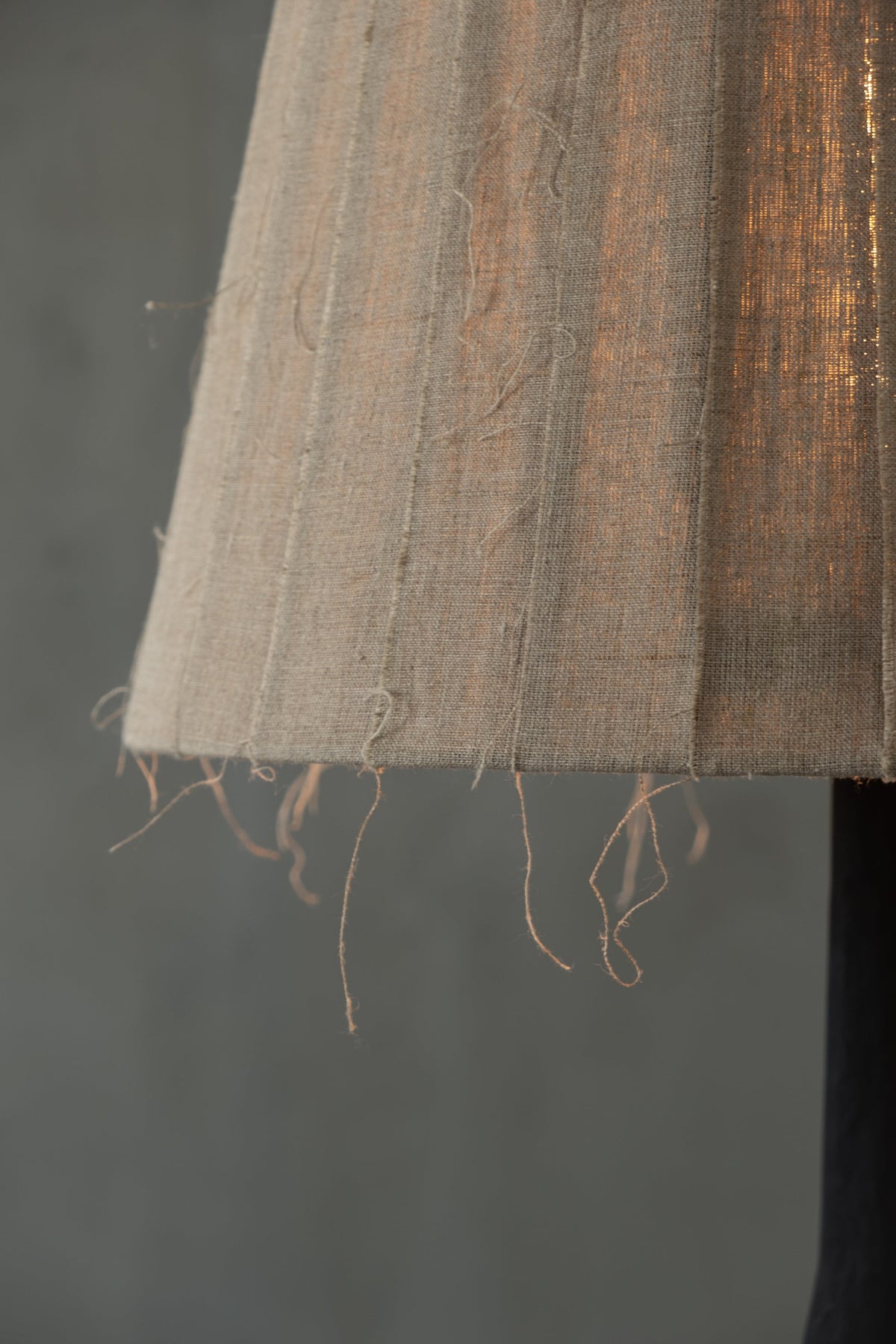 VERETENO Floor Lamp — close-up of textured fabric shade