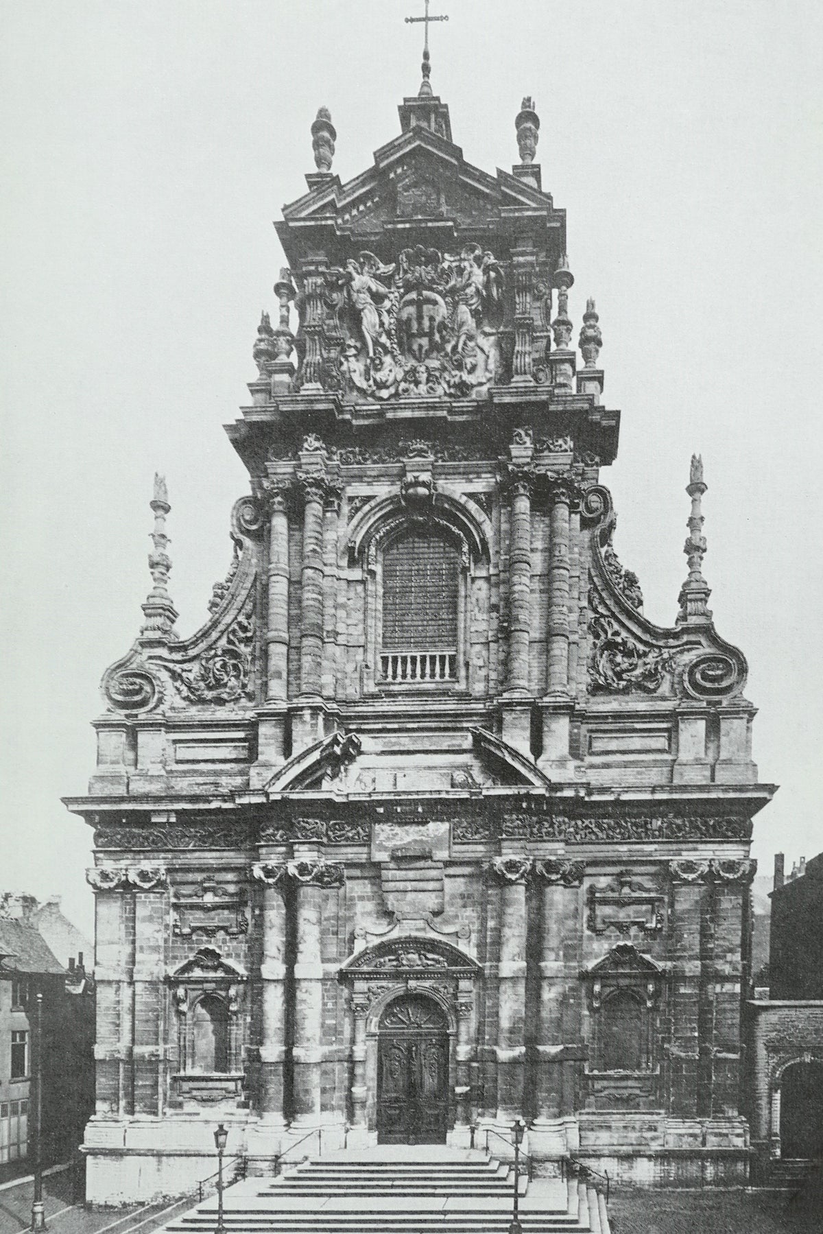 Key Monuments of the History of Architecture Book, 1964 — detail view