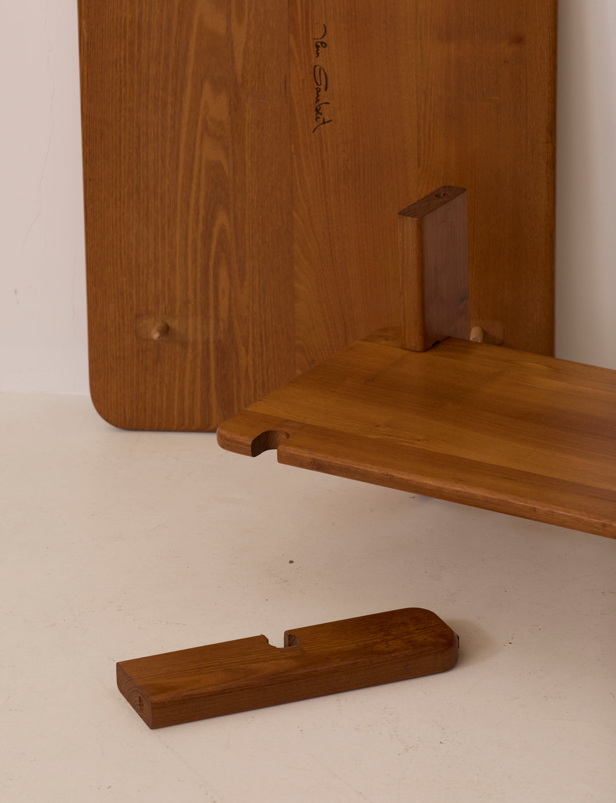 Solid elm coffee table by Alain Gaubert, France circa 1980 — detail of wooden joinery and finish