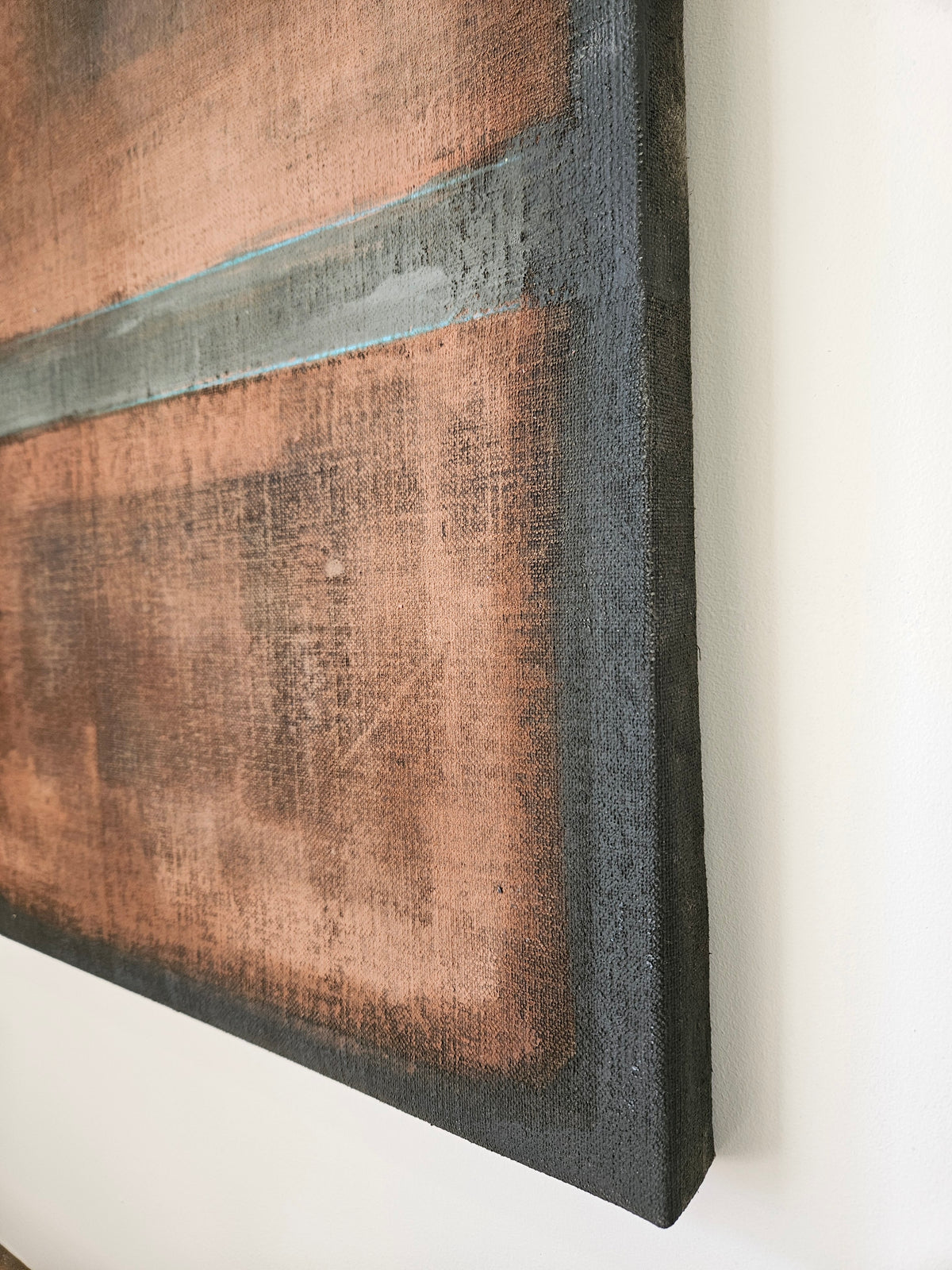 Painting on Canvas, Lime Paint and Oil, "between two fields" (60x40cm) — angled view highlighting textured canvas edge