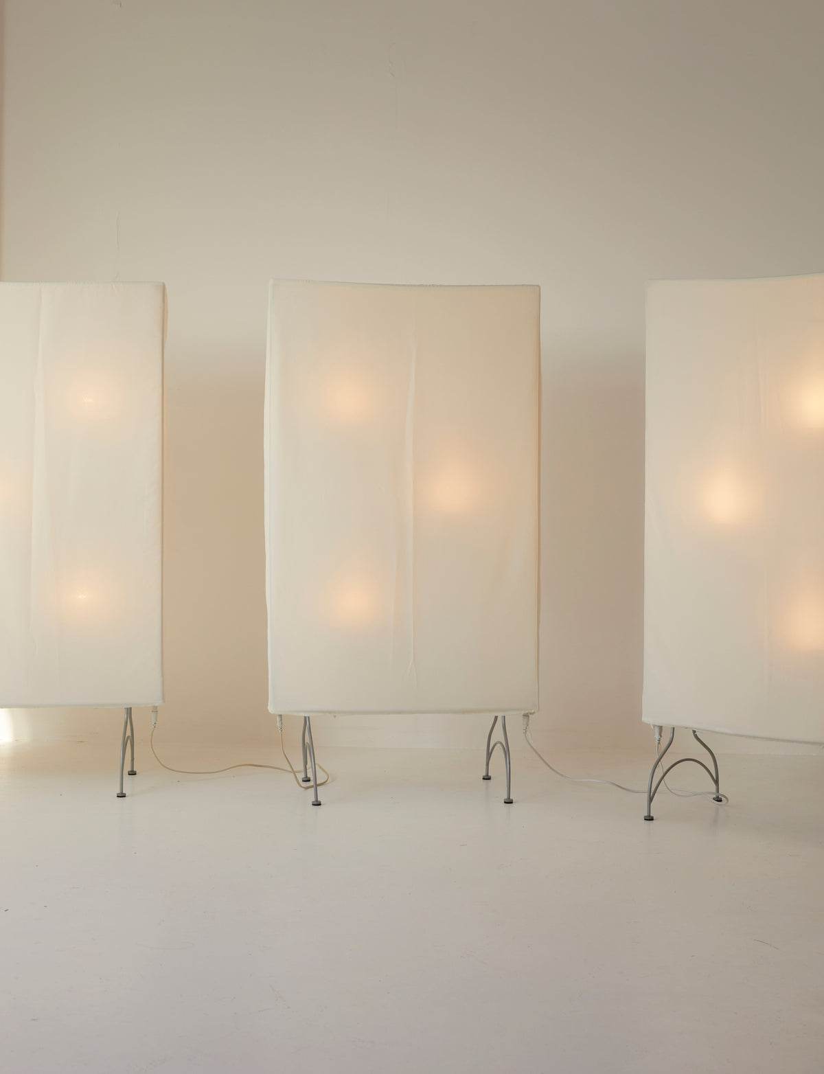 Vintage Dimmable Light Screen / Floor Lamp / Room Divider in Removable Fabric C. 2000 — alternate view