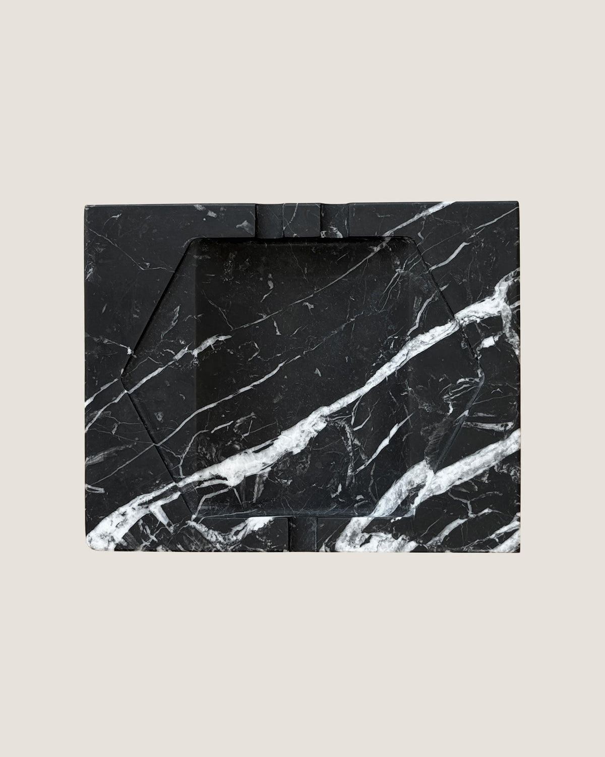 Ame IV Marble Ashtray — detail view
