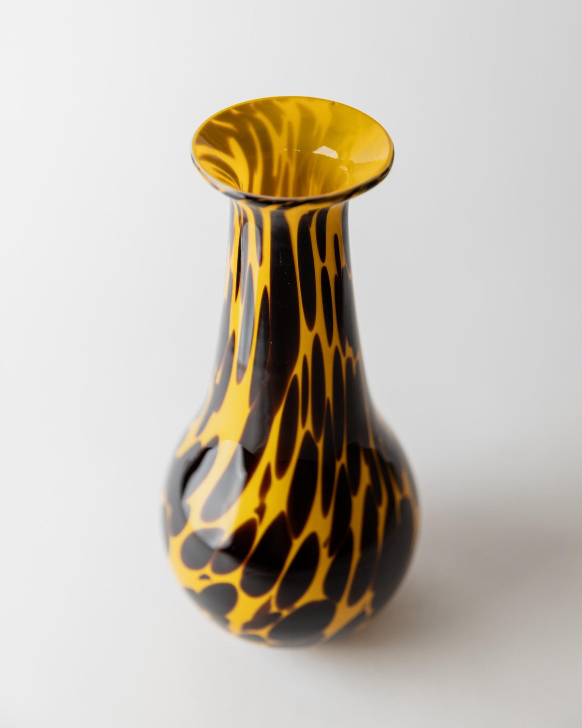 Vintage 1990s Murano Glass Vase, Yellow Art Glass with Black Dots, Postmodern Italian Design, Sculptural Flower Vase, Elegant Gift Idea — additional view