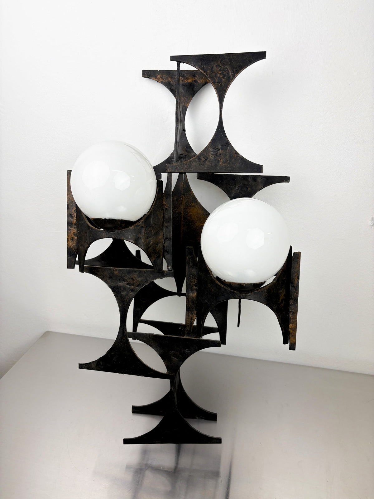 Large Brutalist & sculptural wall light by Marc Weinstein, Germany, 1960s — in context