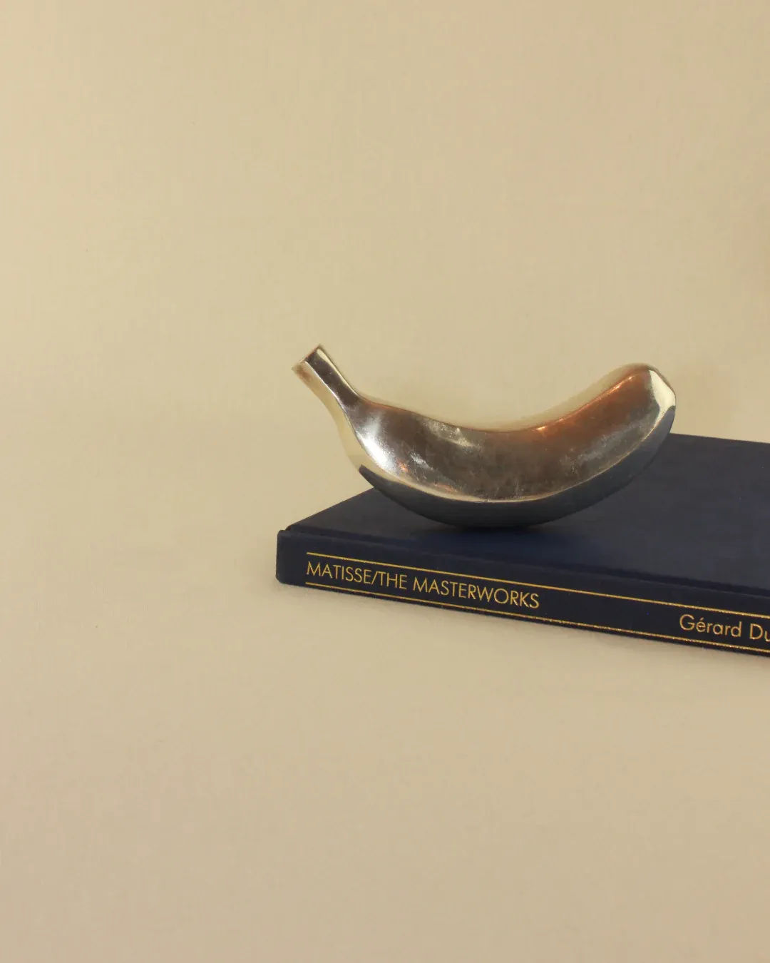 Sculpture Banane En Argent