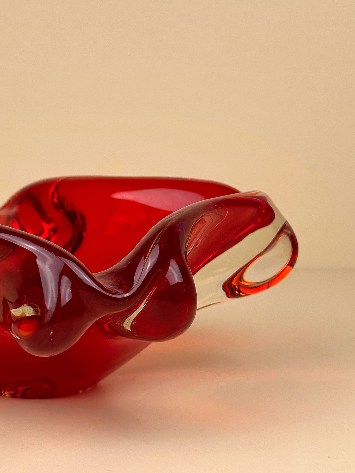 Beautiful 70s Mid Century Murano Glass Bowl in unique earthy tones