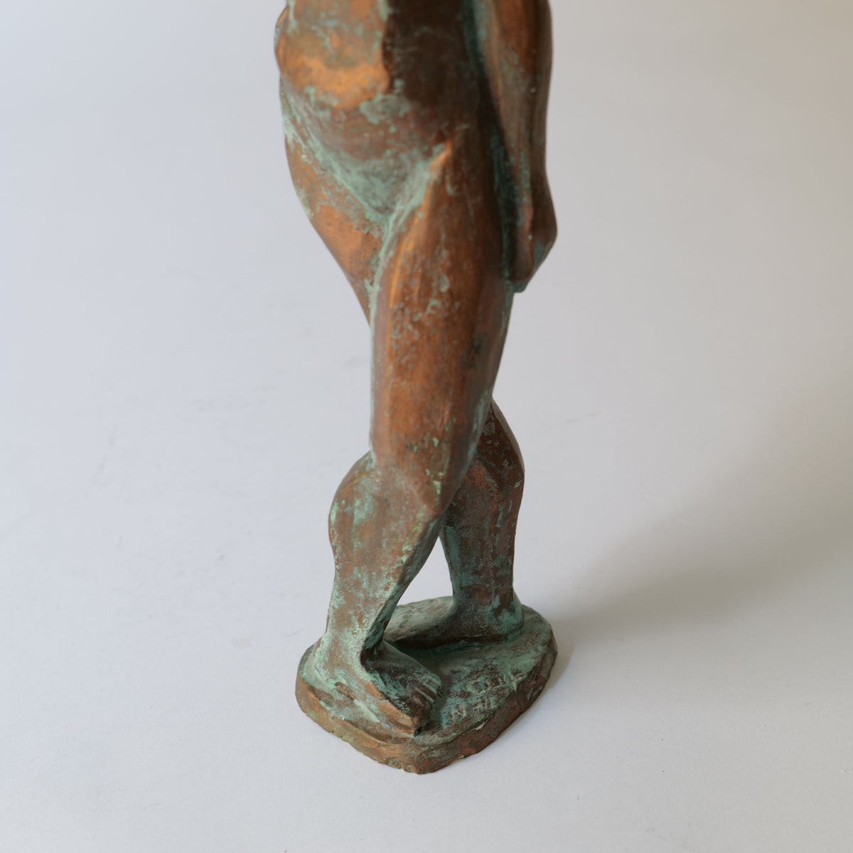  Elegant and timeless, the Roland Alf sculpture adds sophistication to any space 
