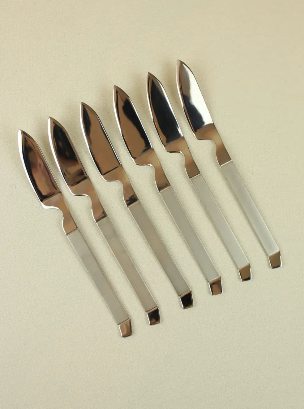 Stylish modernist fish cutlery ensemble with a contemporary and sophisticated aesthetic